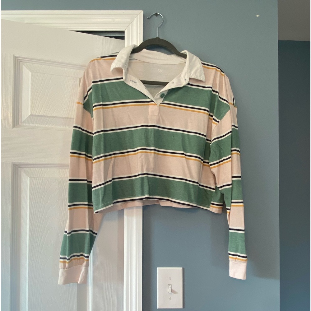 Stripped cropped button up